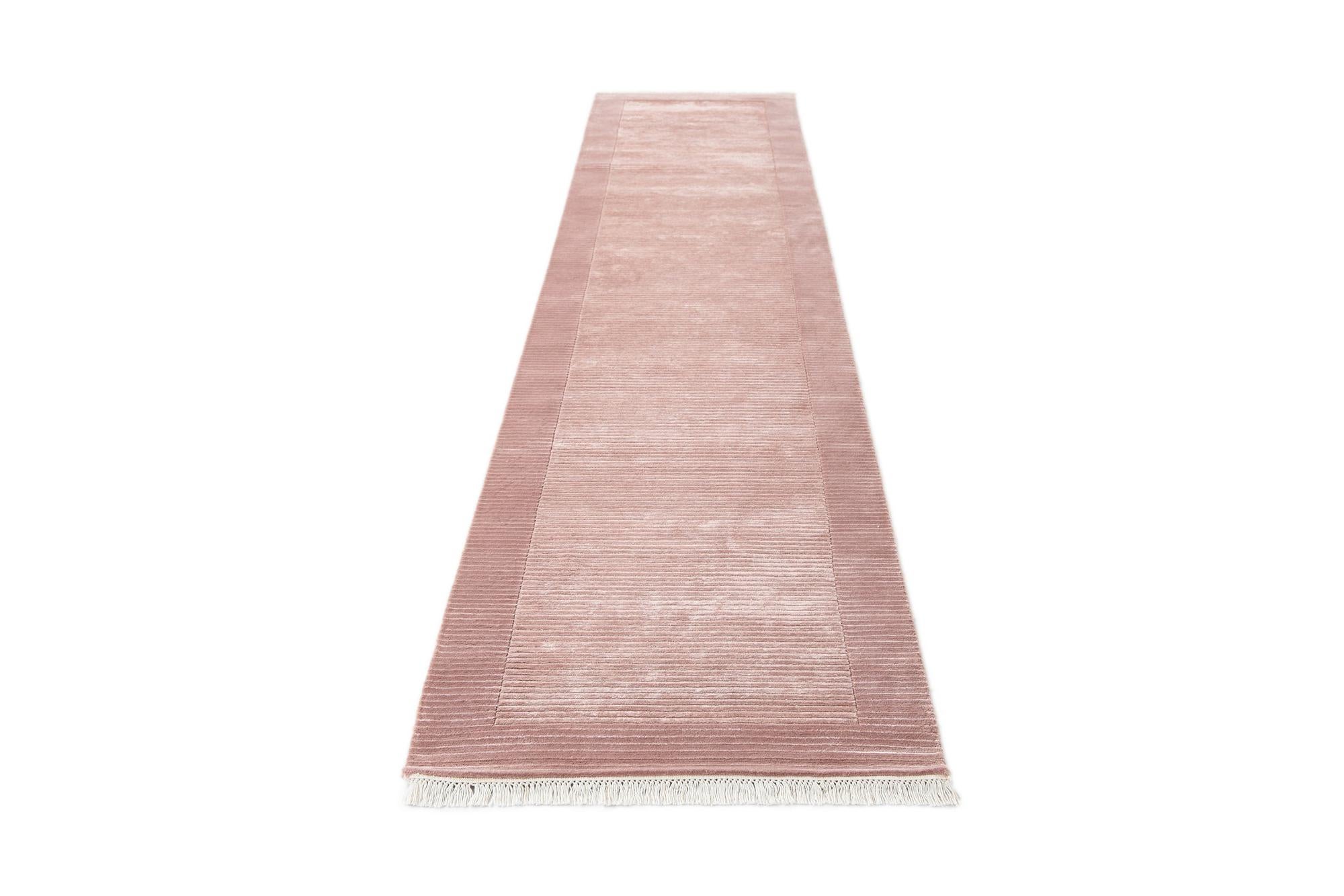 2' 8 x 13' Darya Runner Rug