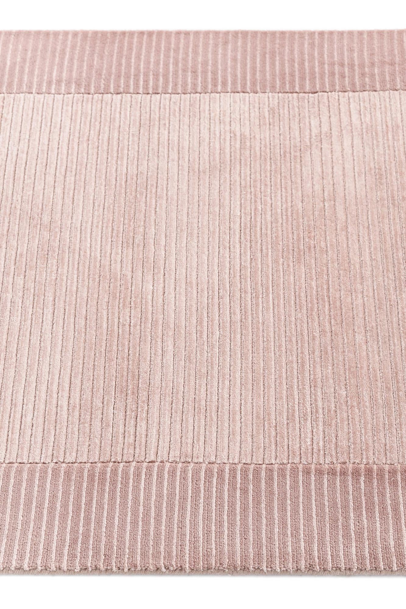 2' 8 x 13' Darya Runner Rug