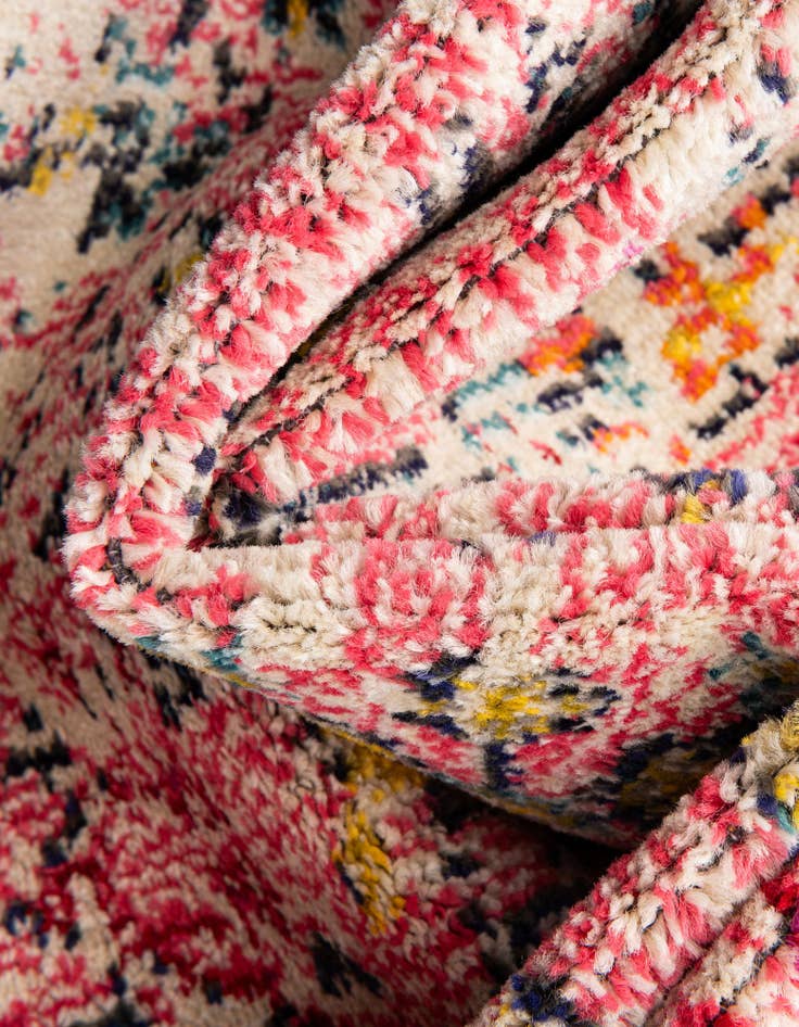 Detail image of 2' 7 x 12' Washable El Paso Runner Rug