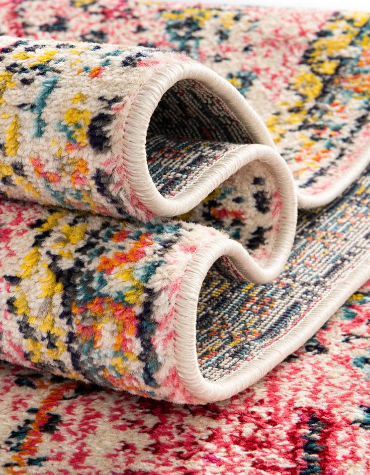 Detail image of 2' 7 x 12' Washable El Paso Runner Rug