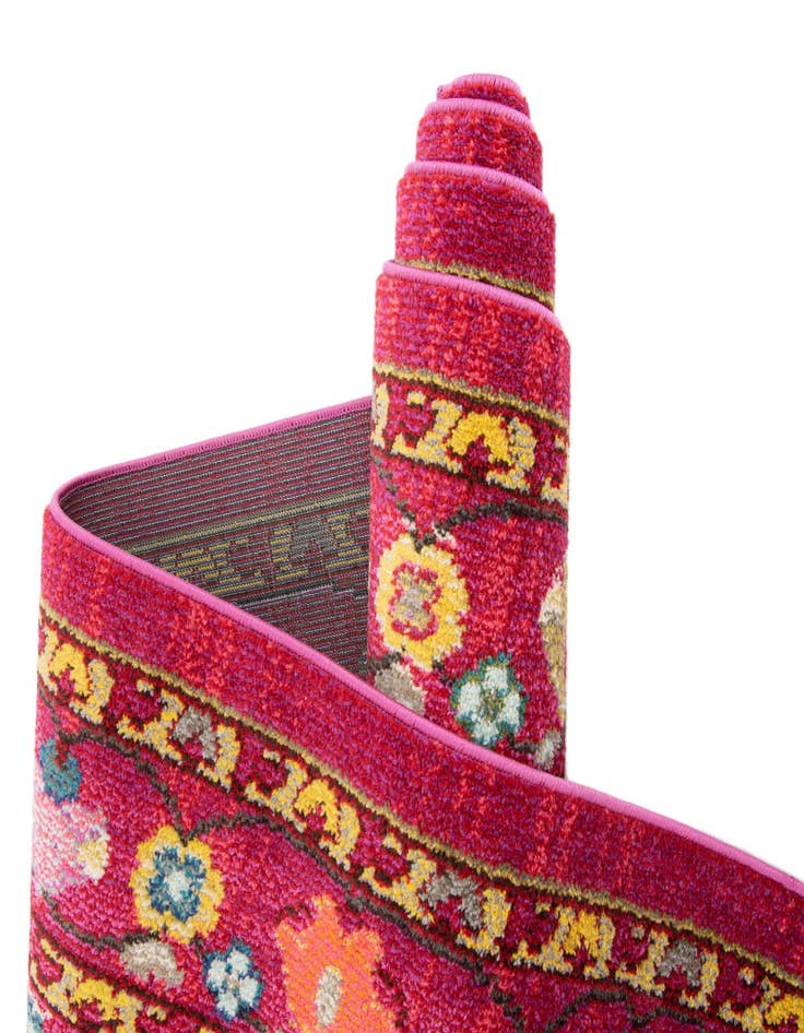 Detail image of 2' 2 x 6' 7 Washable Fleur Runner Rug