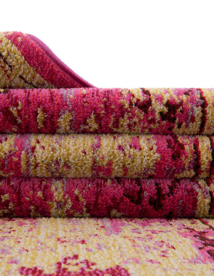 Detail image of 2' 7 x 10' Washable Fleur Runner Rug