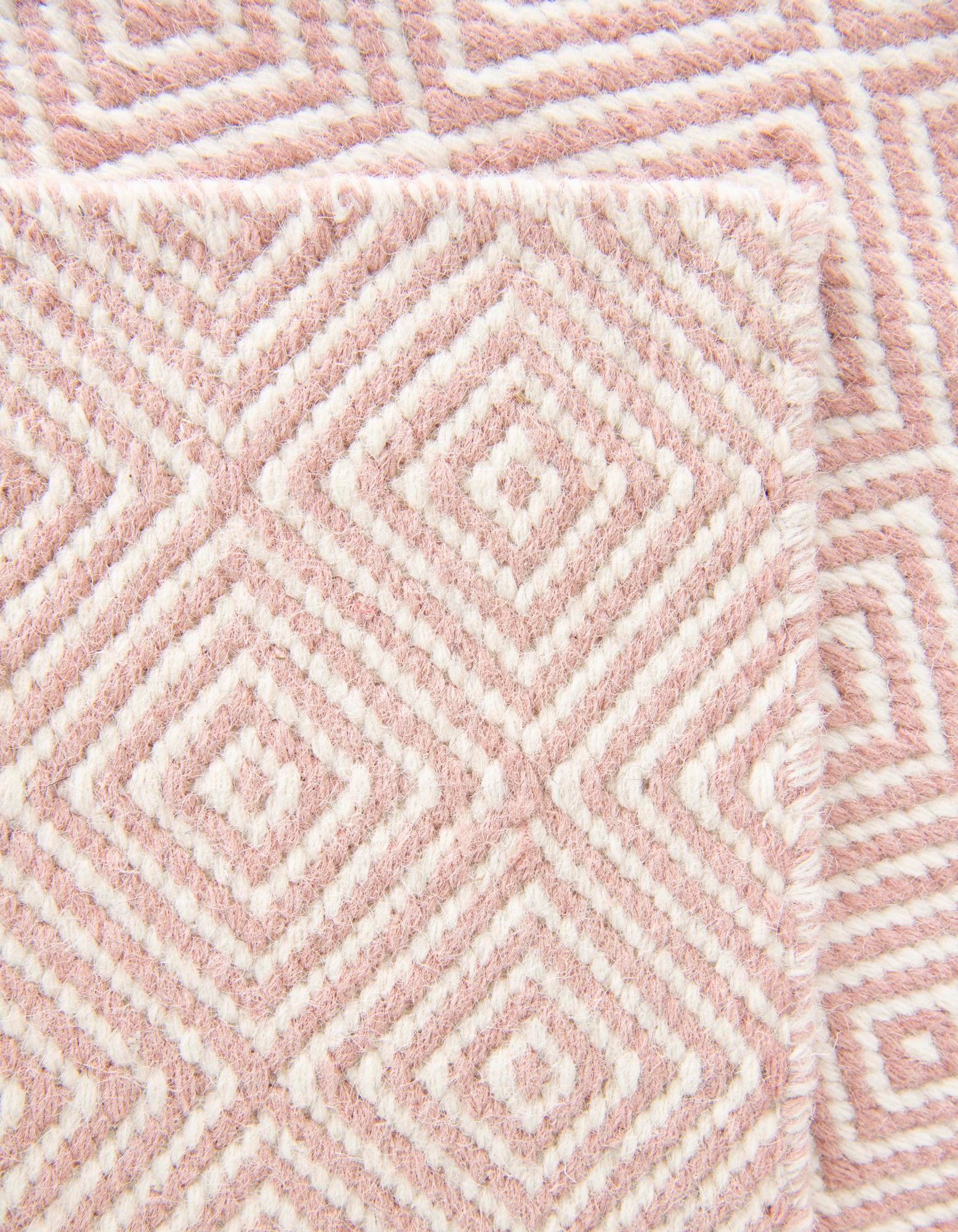 2' 7 x 12' Hand Woven Geo Trellis Flatweave Runner Rug