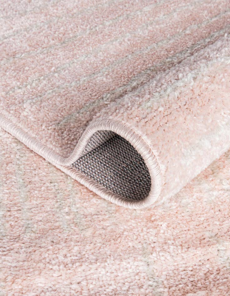 Detail image of 2' x 6' Hanahan Runner Rug