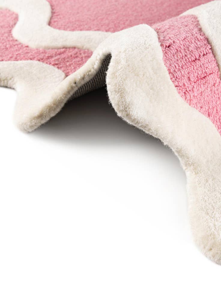 Detail image of 2' 7 x 8' Happy Rugs Wool Runner