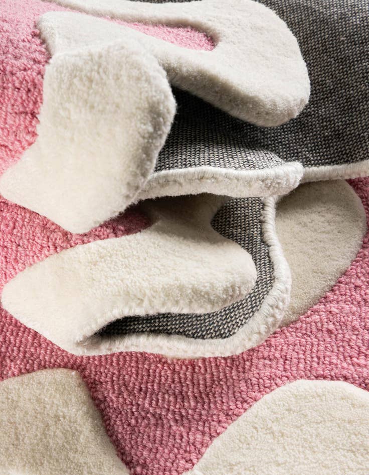 Detail image of 2' 7 x 8' Happy Rugs Wool Runner