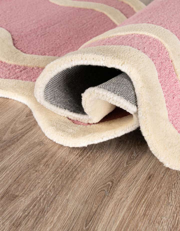 2' 7 x 10' Happy Rugs Wiggles Wool Runner