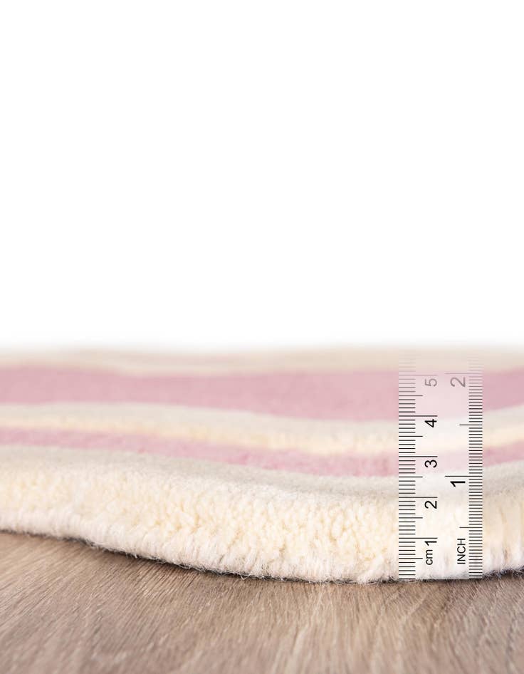 Detail image of 2' x 6' 1 Happy Rugs Wiggles Wool Runner