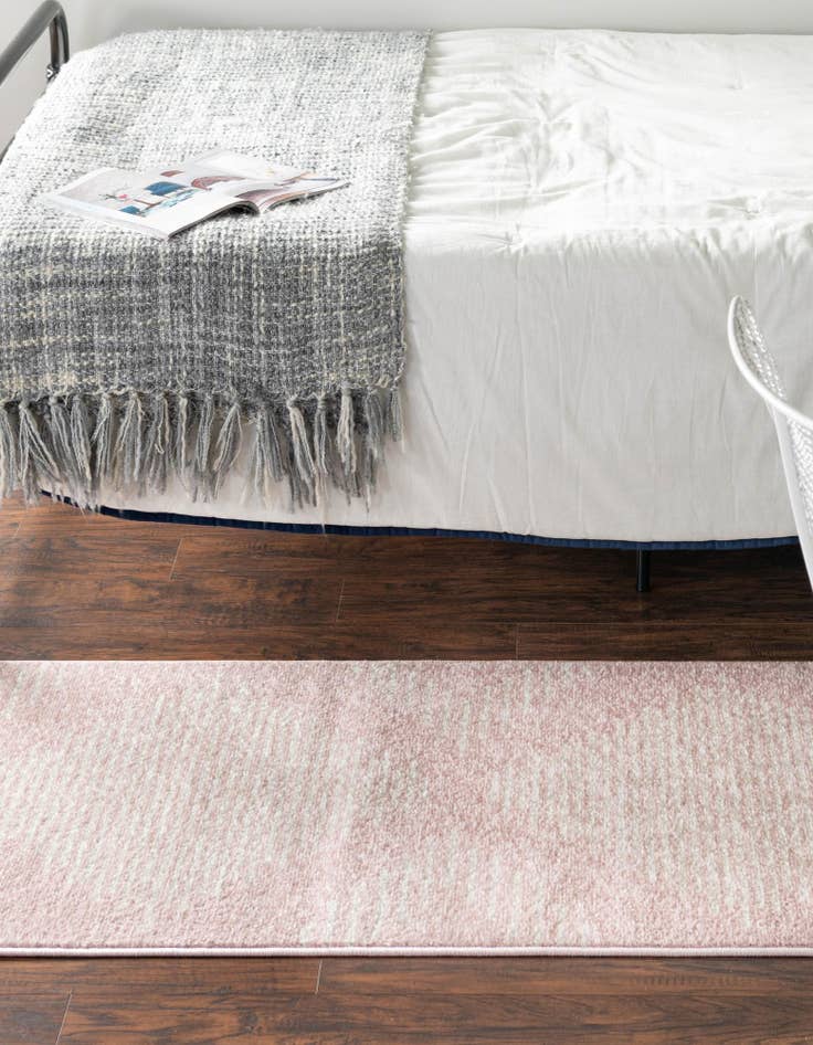 Detail image of 2' x 5' 3 Kai Runner Rug