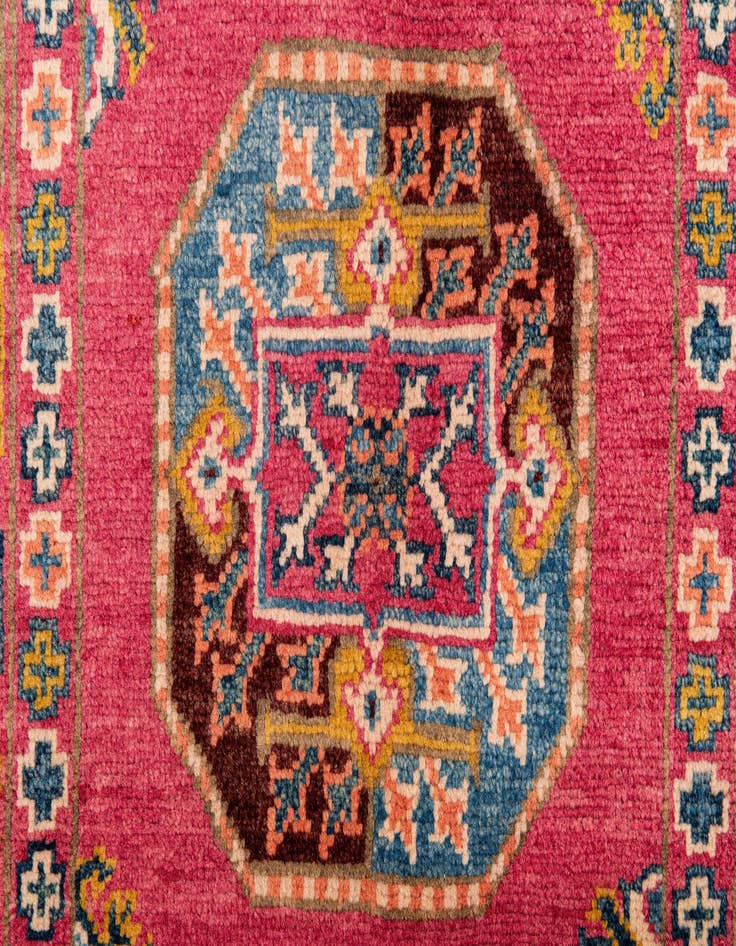 Detail image of 2' 8 x 6' 6  Hand Knotted Kazak Runner Rug