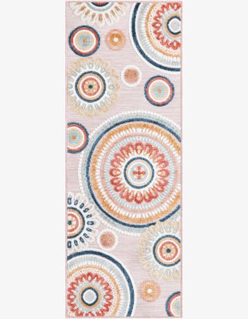 2' 2 x 6' Easy-Clean Botanical Indoor / Outdoor Runner Rug