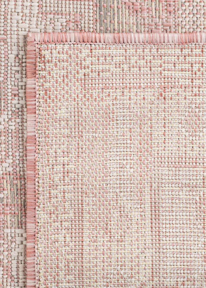 2' x 6' Easy-Clean Traditional Indoor / Outdoor Runner Rug