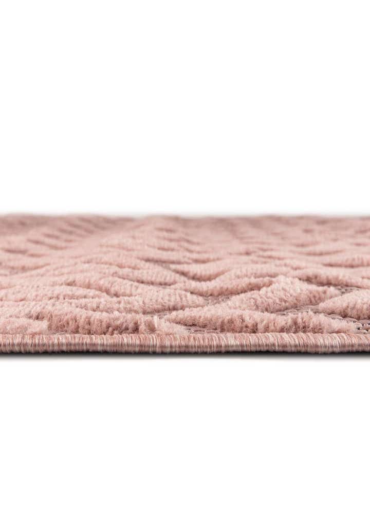 2' x 8' Easy-Clean Trellis Textured Indoor / Outdoor Runner Rug