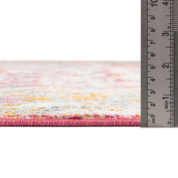 Detail image of 2' 2 x 6' Paragon Runner Rug