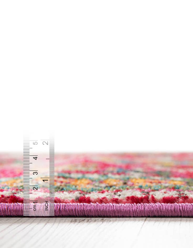 Detail image of 2' 2 x 6' 9  Washable Santa Fe Runner Rug