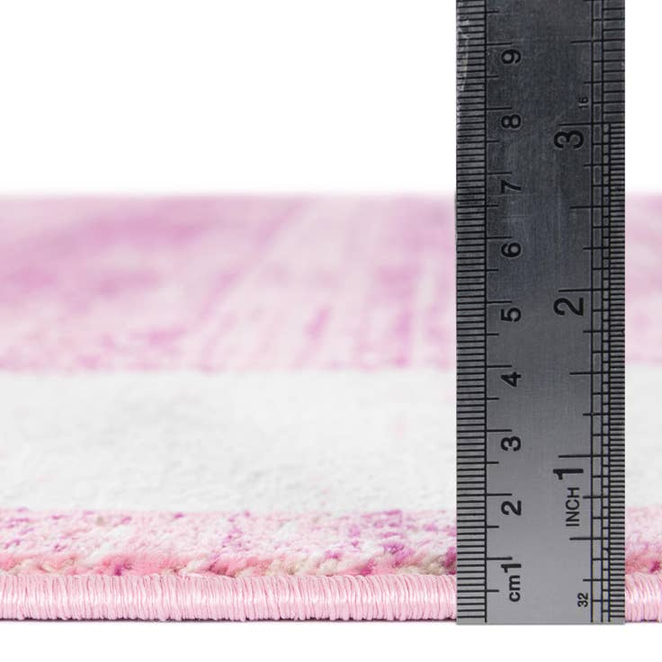 Detail image of Jill Zarin 2' 7 x 8' Uptown Yorkville Runner Rug