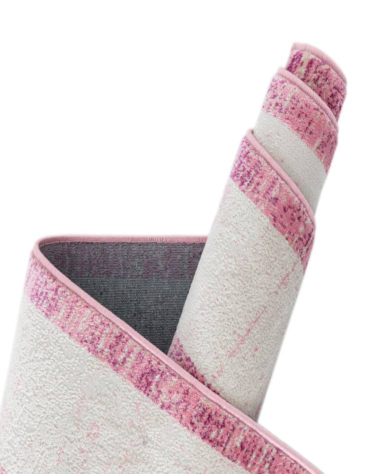 Detail image of Jill Zarin 2' 7 x 14' Uptown Yorkville Runner Rug