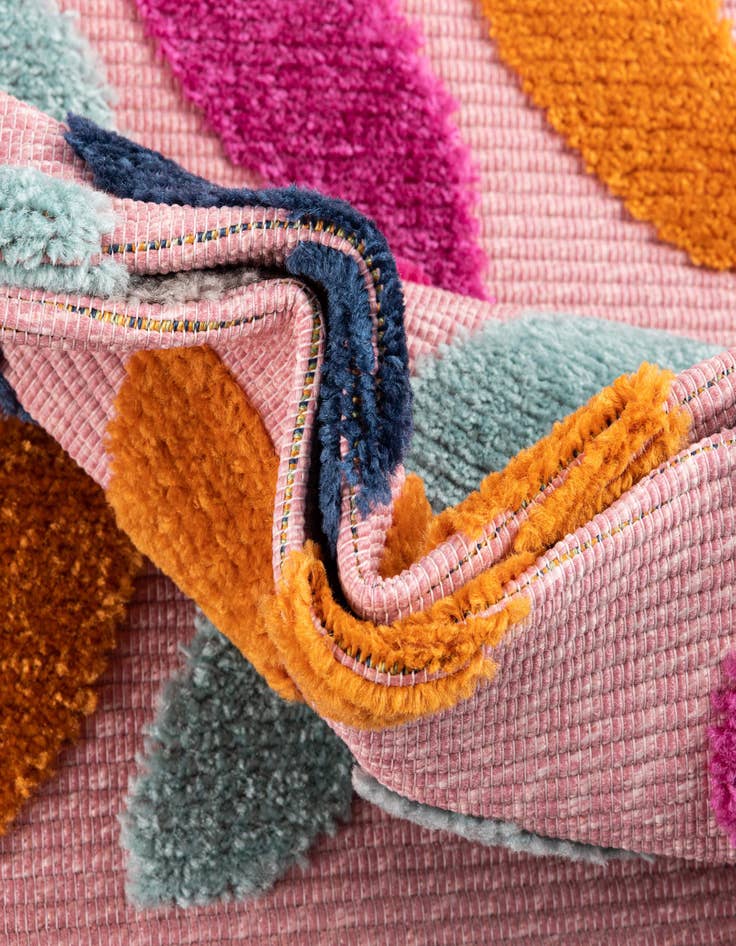 Detail image of 5' 3 x 5' 3 Easy-Clean Aruba Indoor / Outdoor Square Rug