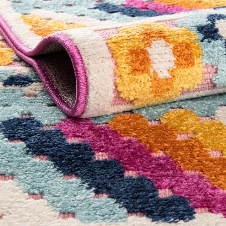 5' 3 x 5' 3 Easy-Clean Aruba Indoor / Outdoor Square Rug