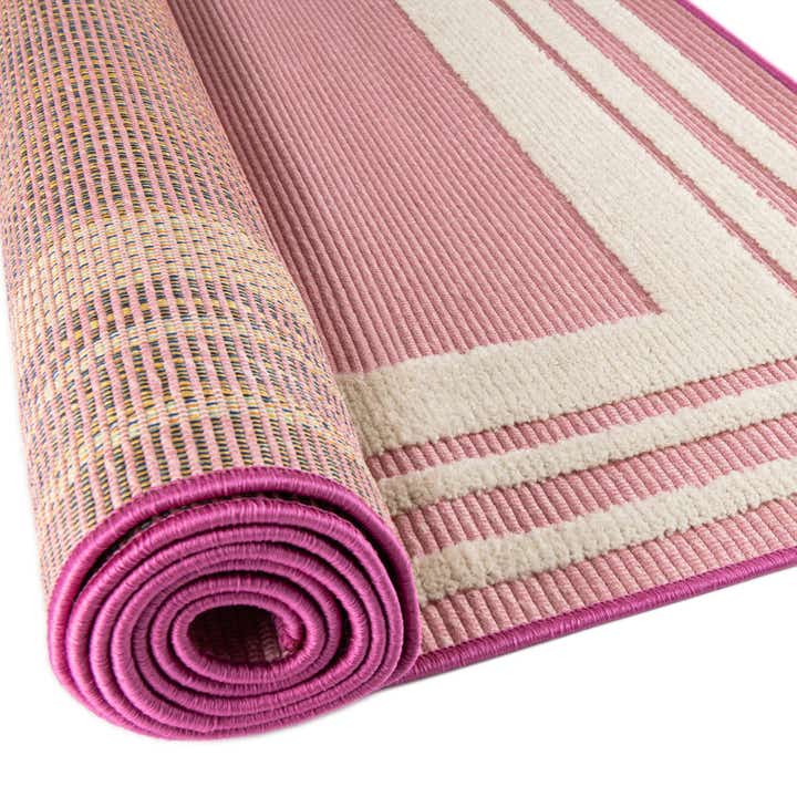 7' 10 x 7' 10 Easy-Clean Aruba Indoor / Outdoor Square Rug