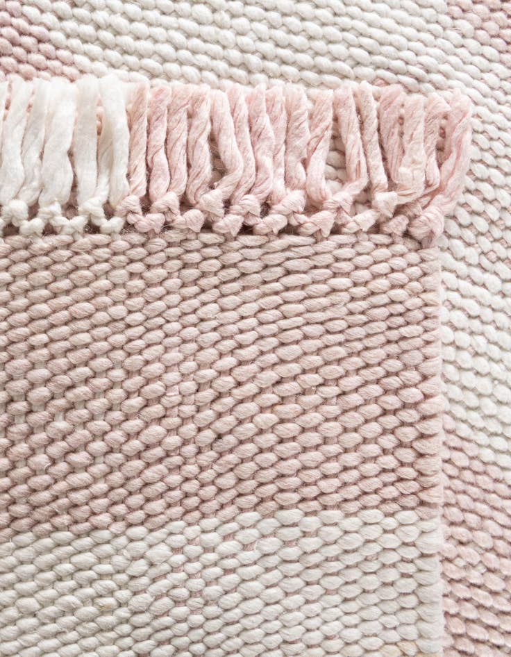 Detail image of 7' 10 x 7' 10 Eco Plaid   Washable Indoor / Outdoor Square Rug