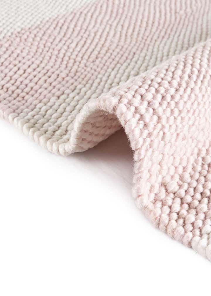 7' 10 x 7' 10 Easy-Clean Eco Plaid Washable Indoor / Outdoor Square Rug
