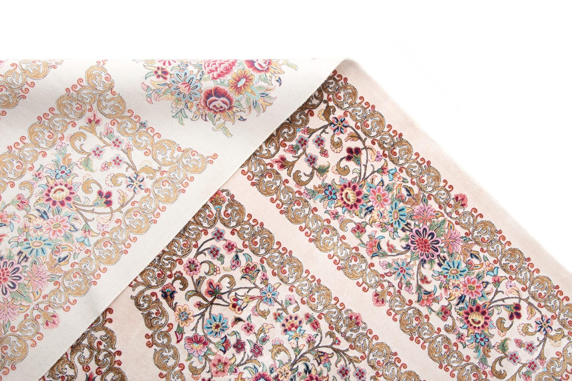 6' 7 x 6' 7 Ghom Design Square Rug