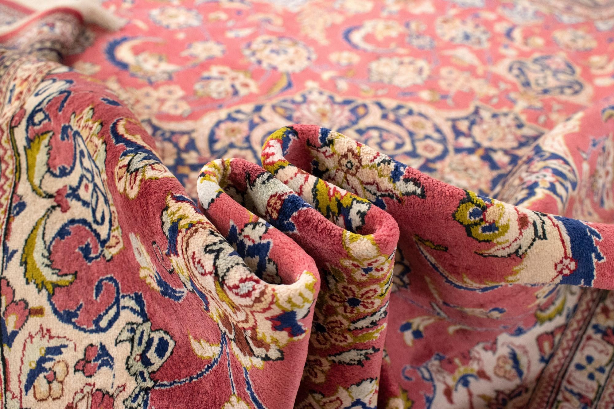6' 7 x 6' 7 Ghom Silk Square Rug