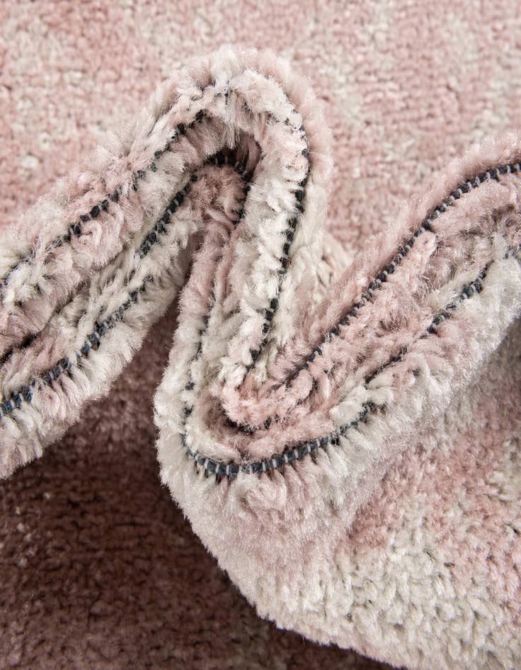 Detail image of 7' x 7' Lennon Square Rug