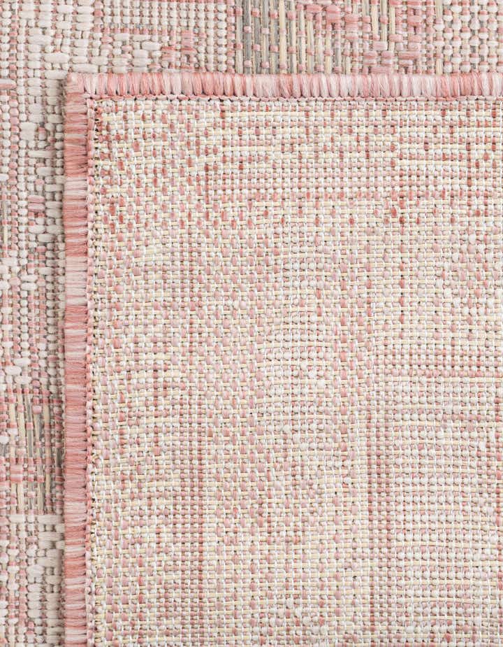 7' 10 x 7' 10 Easy-Clean Traditional Indoor / Outdoor Square Rug