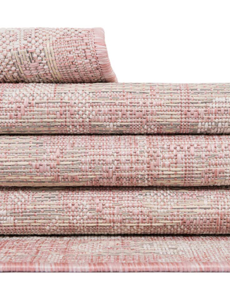 Detail image of 10' x 10'  Washable Traditional Indoor / Outdoor Square Rug