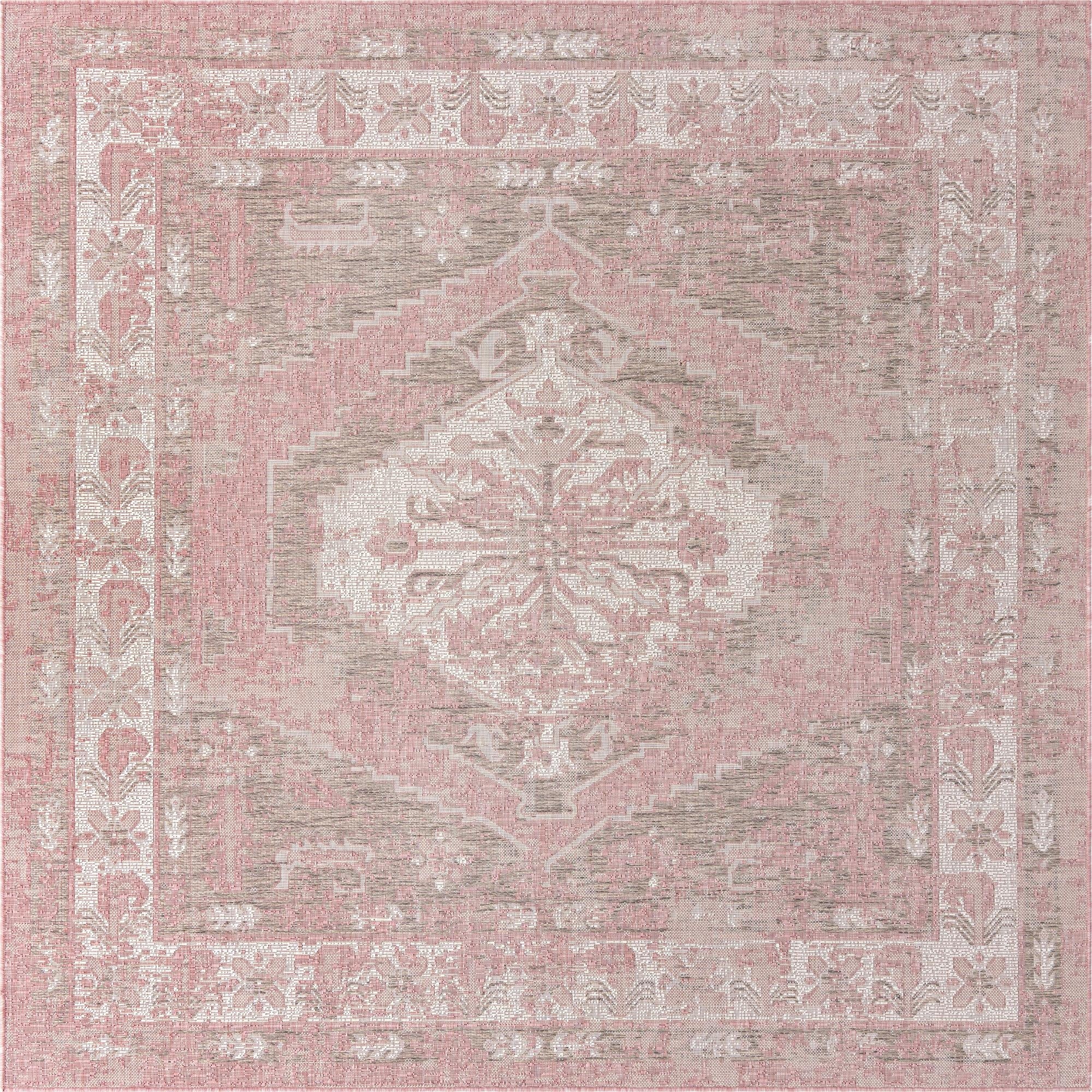 7' 10 x 7' 10  Washable Traditional Indoor / Outdoor Square Rug