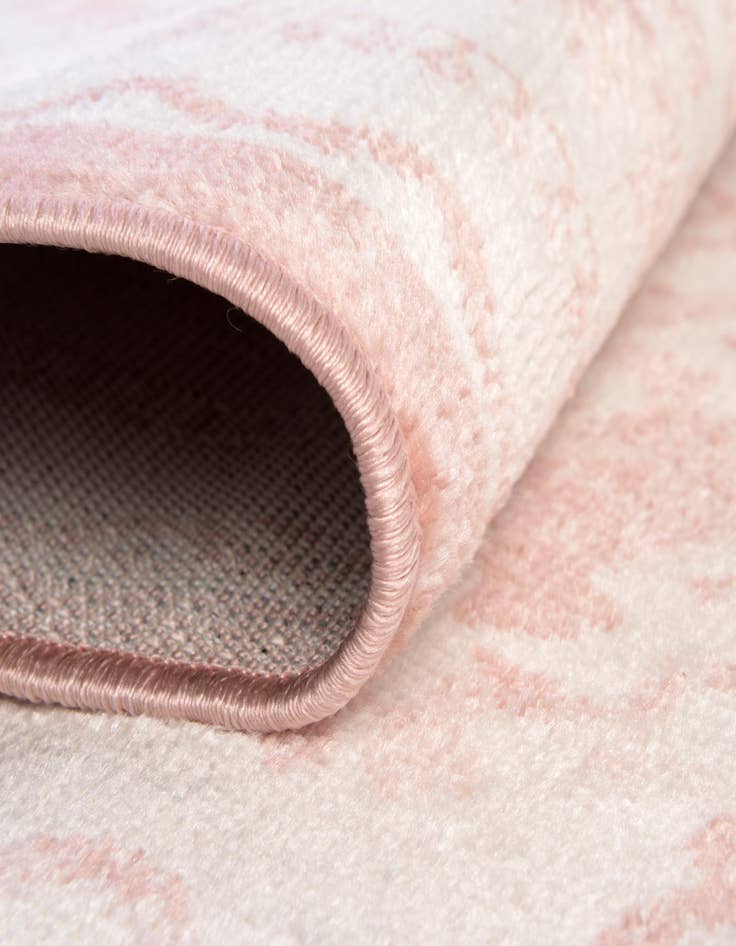 Detail image of 4' x 4' Oxford Square Rug