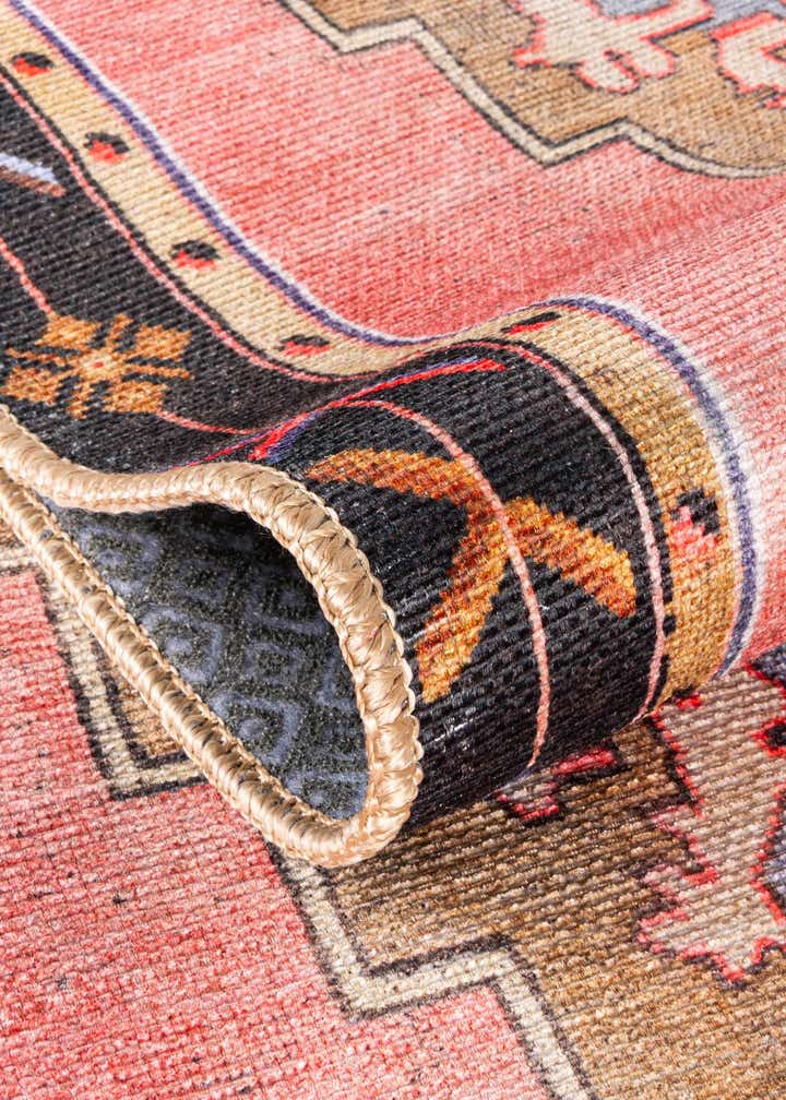 7' 6 x 7' 6 Washable Timeless Square Rug