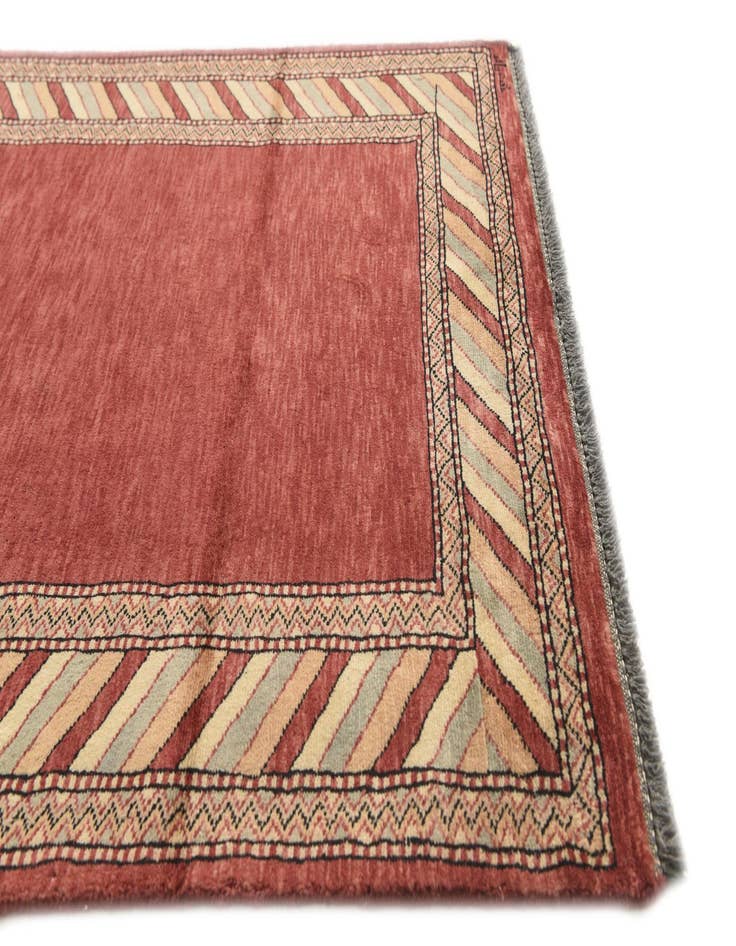 Detail image of 3' 2 x 4' 10  Hand Knotted Kashkuli Gabbeh Oriental Wool Rug