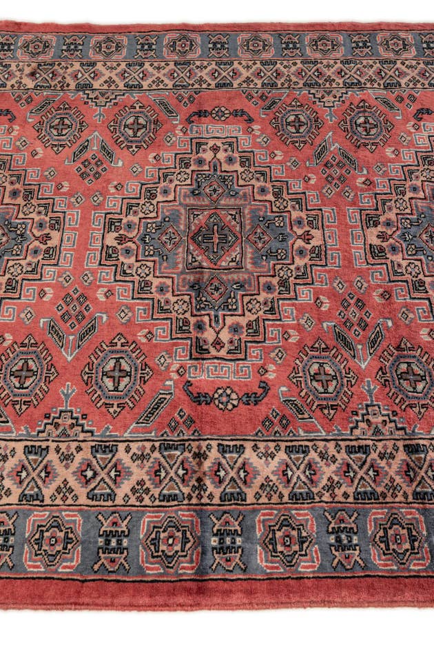 Detail image of 4' 3 x 5' 7 Hand Knotted Kazak Oriental Wool Rug