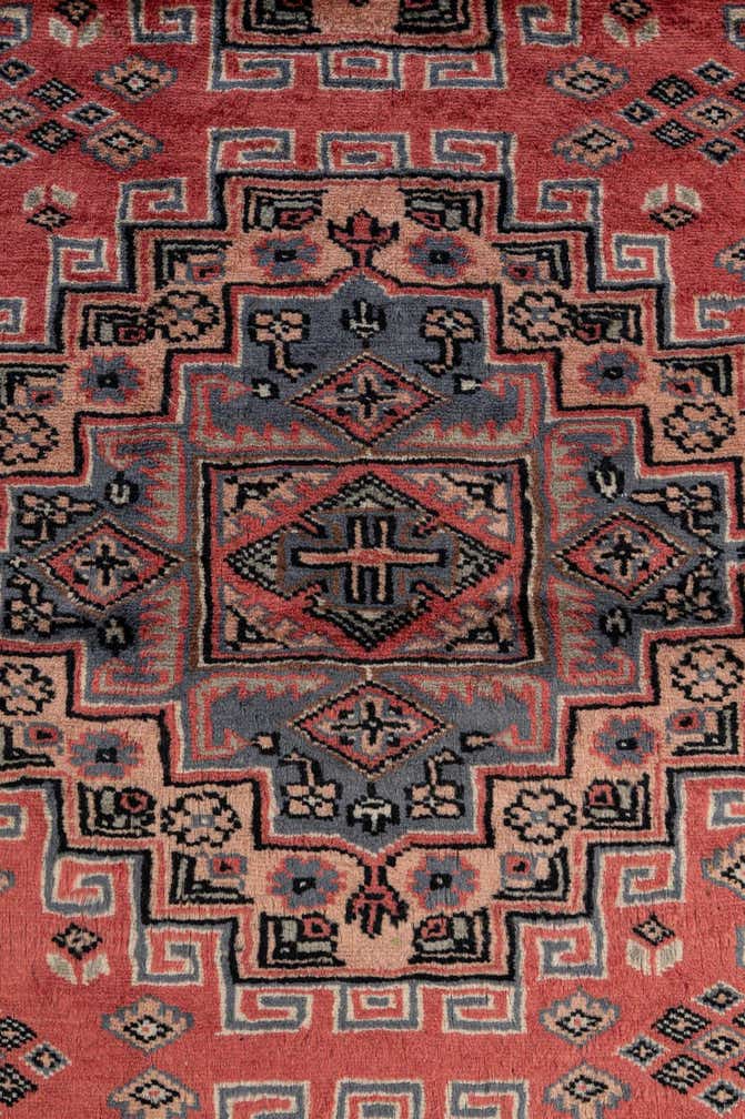 4' 3 x 5' 7 Hand Knotted Kazak Oriental Wool Rug