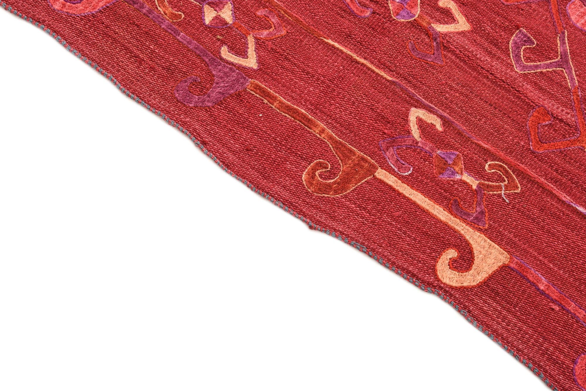 5' 10 x 7' 4 Hand Woven Kilim Suzani Wool Rug