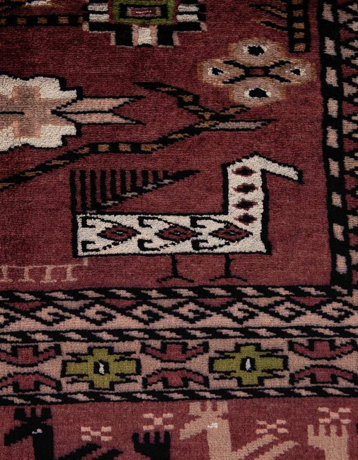 Detail image of 4' 3 x 6' 1  Hand Knotted Lahour Oriental Rug