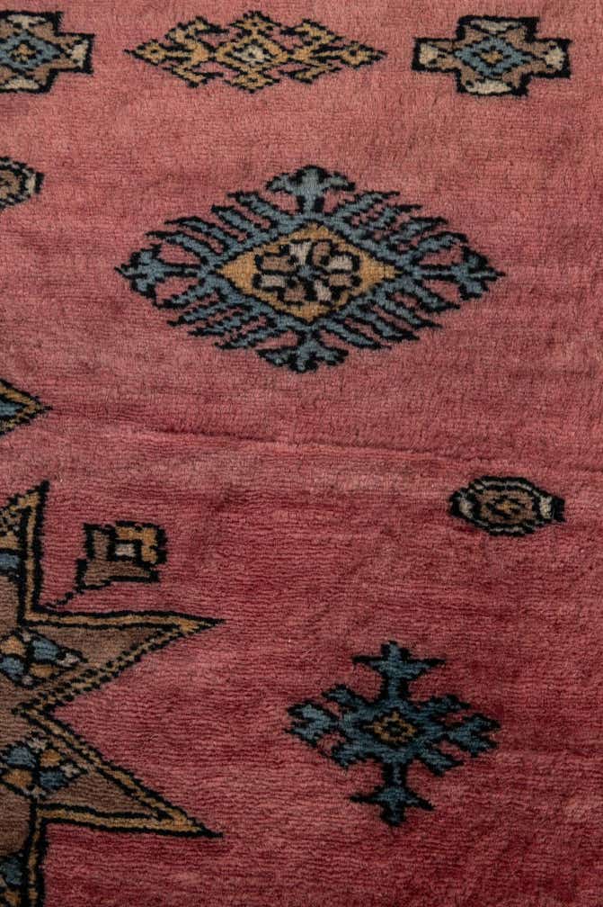 5' 3 x 7' 7 Hand Knotted Lahour Oriental Wool Rug