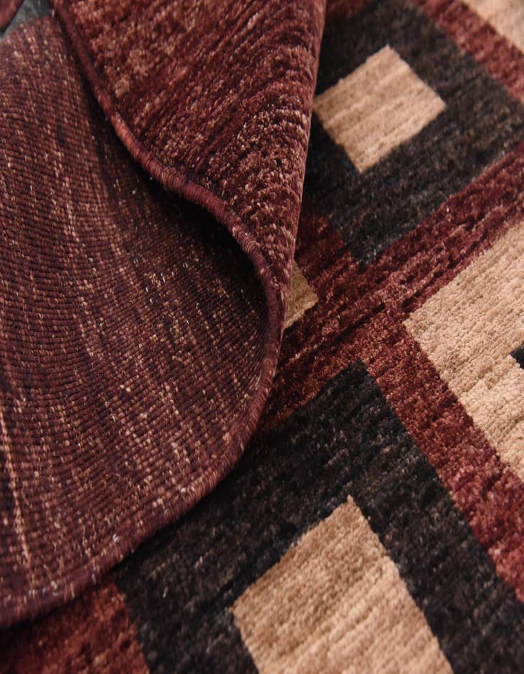 Detail image of 6' 9 x 9' 10  Hand Knotted Modern Ziegler Oriental Rug