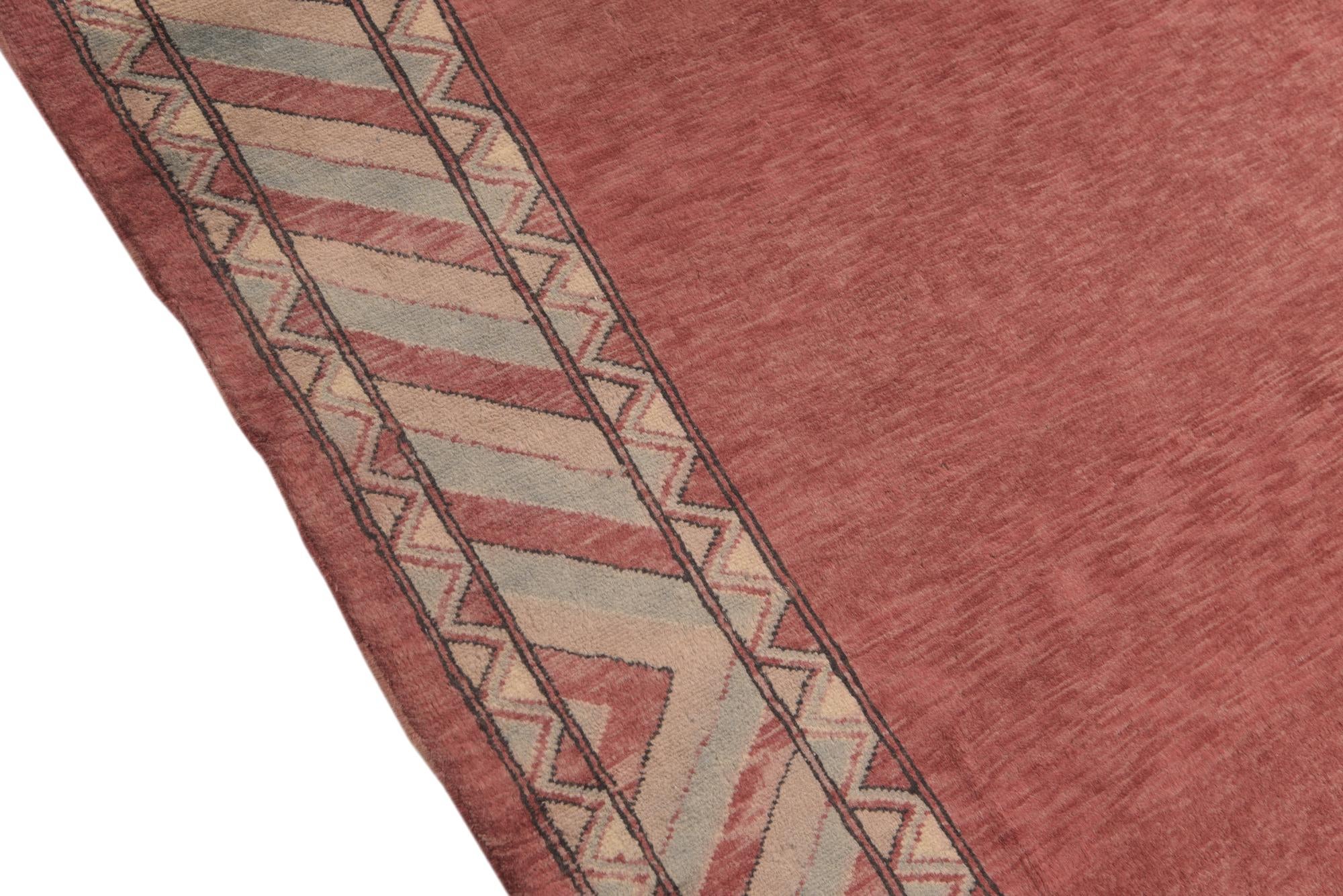 4' 3 x 6' Hand Knotted Peshawar Ziegler Rug