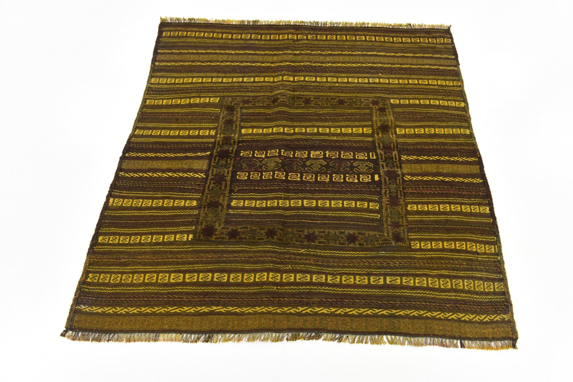 3' 10 x 4' 4 Hand Knotted Sumak Wool Square Rug