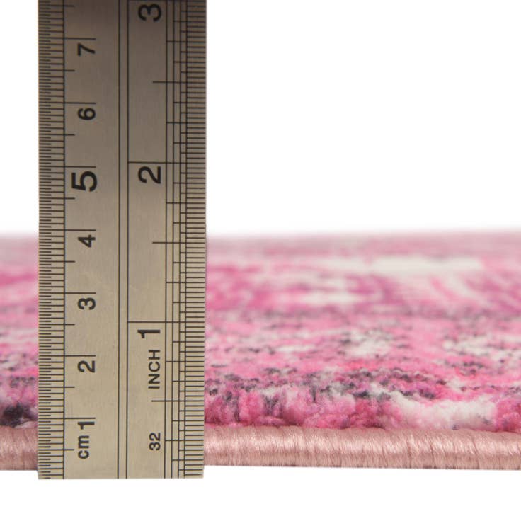 Detail image of 3' 3 x 5' 3 Medina Rug