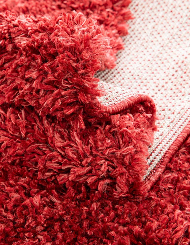 Detail image of 4' x 4' Zermatt Shag Round Rug