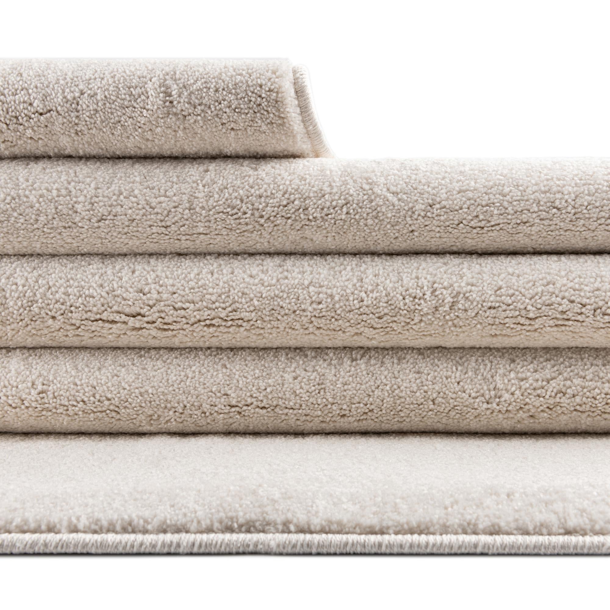 3' 3 x 3' 3 Everyday Solid Square Rug
