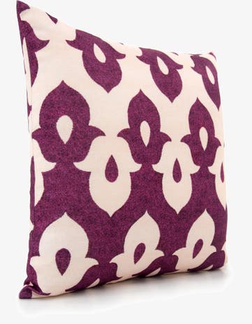 18" x 18" Ikat Pillow Cover