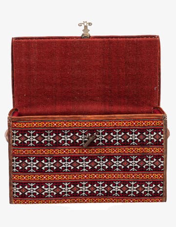 1' 3 x 2' 5 Hand Knotted Furniture Trunk