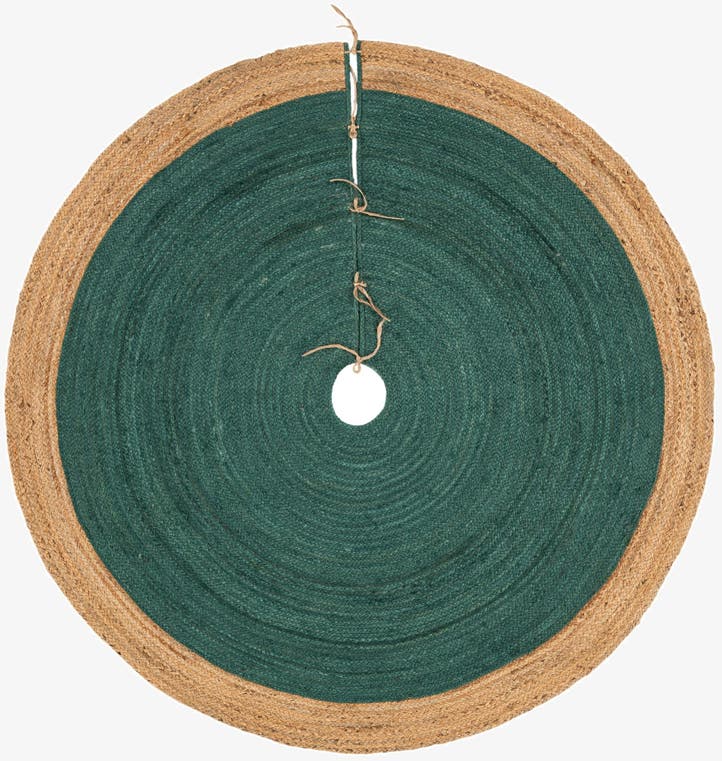 6' 1 x 6' 1 Hand Braided Christmas Tree Skirt