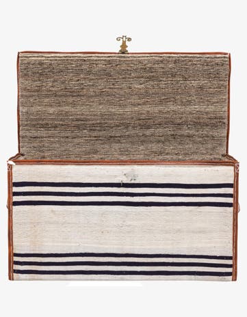 1' 7 x 3' 1 Hand Knotted Furniture Trunk